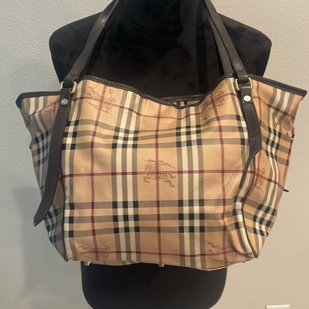Burberry bag hay market purse check. SUMMERTIME SPECIAL! $135!